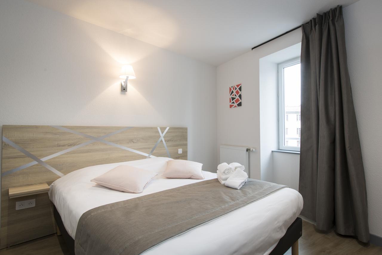 Le Relais Delys Hotell Saint-Rémy-sur-Durolle Eksteriør bilde